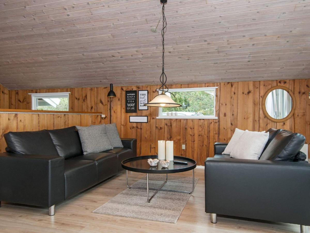 6 Person Holiday Home In R M Bolilmark 外观 照片