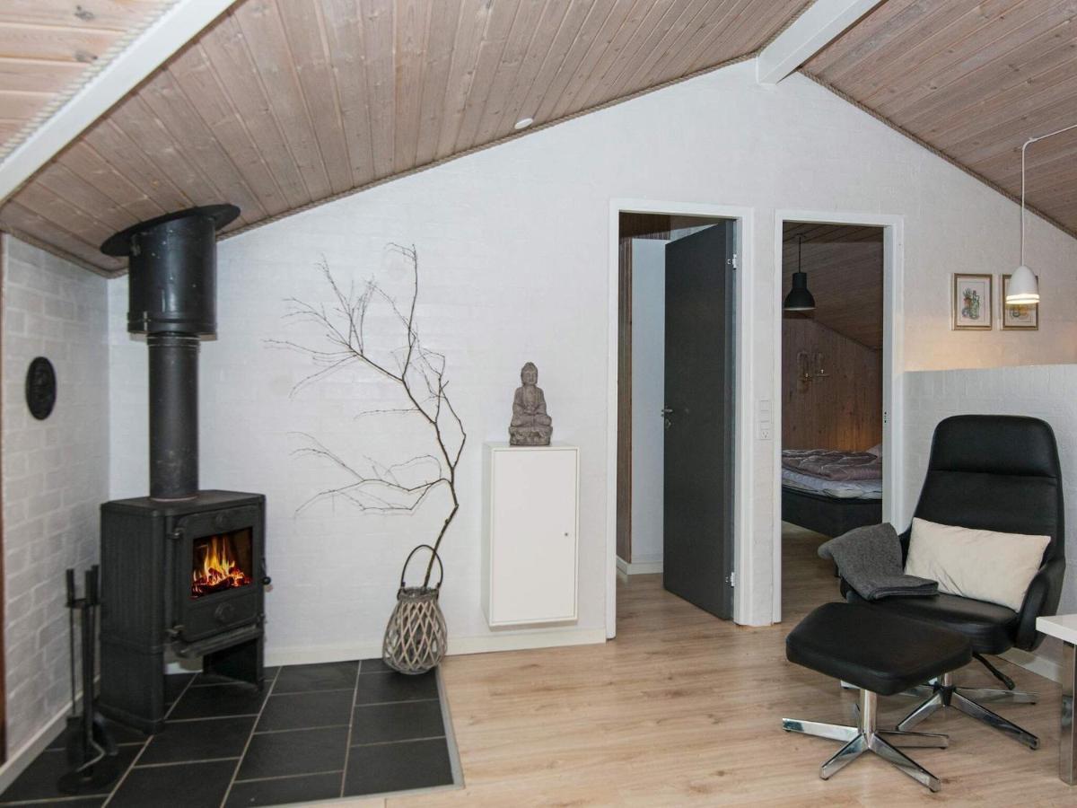 6 Person Holiday Home In R M Bolilmark 外观 照片